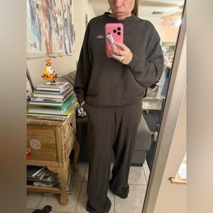 ALO Yoga Espresso Sweatshirt & Wide-Leg Lounge Set